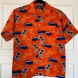 ⭐️Pineapple Connection Shirt⭐️